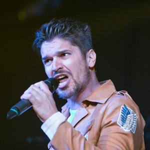 gallery-item
