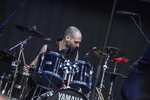 gallery-item
